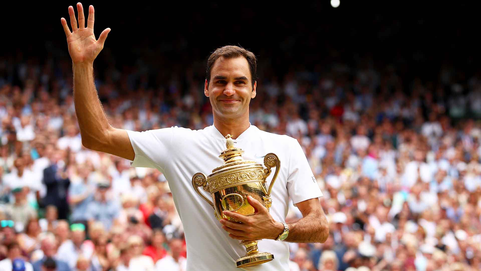 <a href='/en/players/roger-federer/f324/overview'>Roger Federer</a> beats <a href='/en/players/marin-cilic/c977/overview'>Marin Cilic</a> in straight sets to capture a record eighth Gentlemen's Singles title at <a href='/en/tournaments/wimbledon/540/overview'>Wimbledon</a>.
