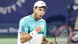 Hot Shot: Karatsev Wins Opener With Huge Combination