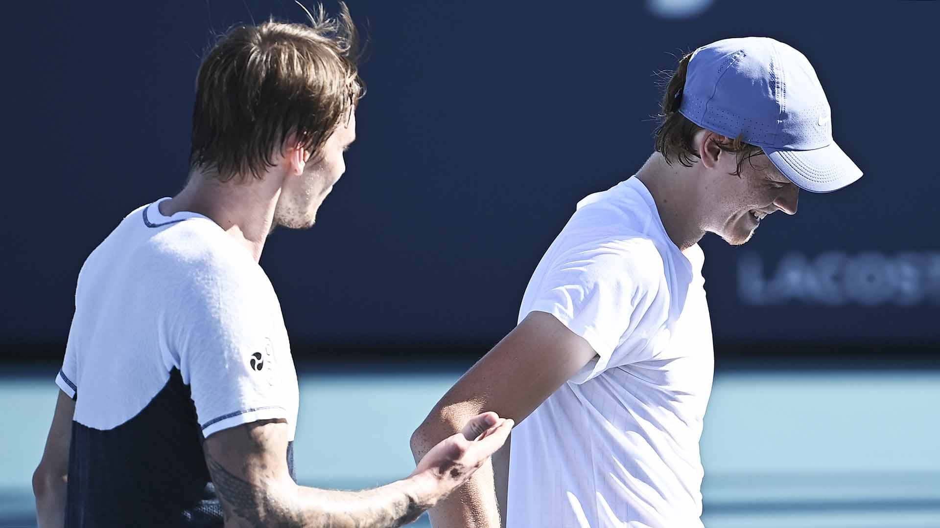 <a href='https://www.atptour.com/en/players/alexander-bublik/bk92/overview'>Alexander Bublik</a> and <a href='https://www.atptour.com/en/players/jannik-sinner/s0ag/overview'>Jannik Sinner</a> have met twice on the ATP Tour this month.