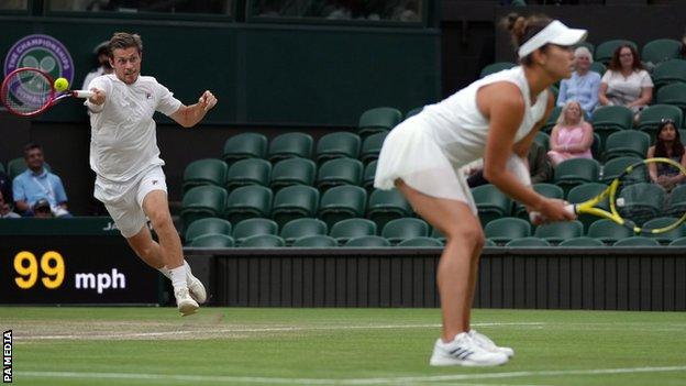 Neal Skupski and Desirae Krawczyk