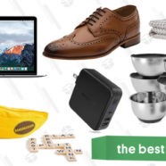 Wednesday’s Best Deals: MacBooks, $50 Everlane Jeans, Christmas Trees, and More