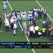 Cowboys DE Tyrone Crawford Hospitalized After Suffering Scary Neck Injury