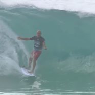 Kelly Slater Pulled Off A Miraculous Mid-Wave Recovery After Falling Off His Board