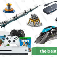 Saturday’s Best Deals: Discounted Books at Amazon, USB-C Hubs, a Fortnite Bundle, and More
