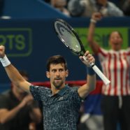Djokovic battles through to Qatar semi-finals