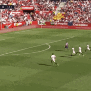 Sevilla Fail To Score On Counter-Attack Despite Six-On-One Advantage