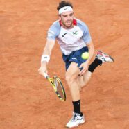 Cecchinato Wins Battle Of Former Semi-finalists At Roland Garros