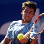 Estoril Open: Cameron Norrie beats Cristian Garin to reach semi-finals