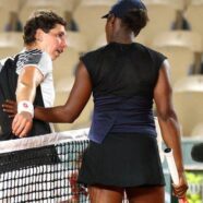 French Open: Carla Suarez Navarro narrowly misses win on return after cancer